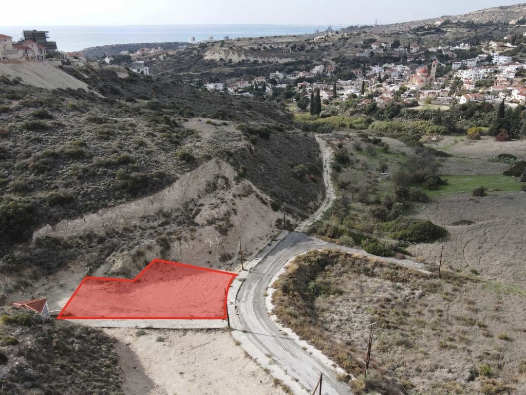 Land in Agios Tychonas, Limassol, Cyprus No. 54150