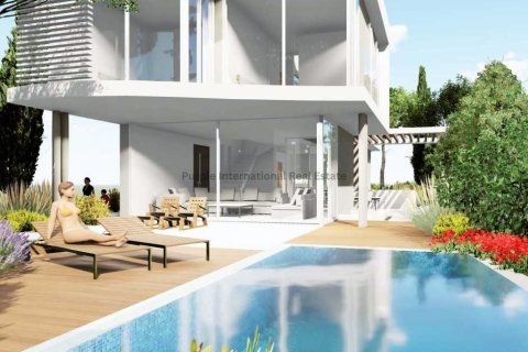 4 bedrooms Villa in Chloraka, Paphos, Cyprus No. 8057