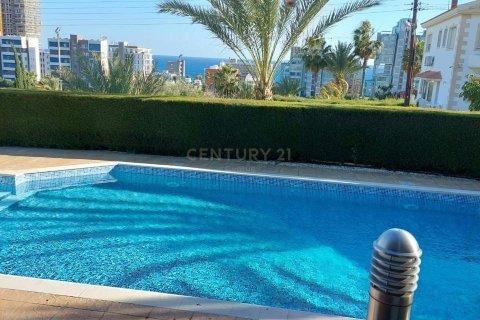 5 bedrooms Villa in Agios Tychonas, Limassol, Cyprus No. 30876