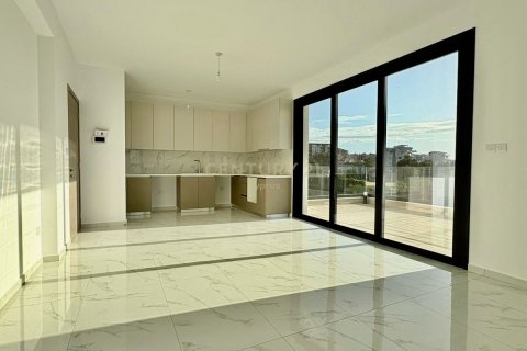 2 bedrooms Apartment in Mesa Geitonia, Limassol, Cyprus No. 55237