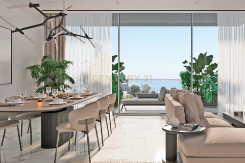 3 bedrooms Penthouse in Limassol, Cyprus No. 56130