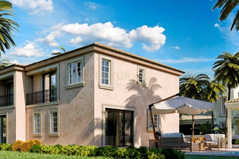 4 bedrooms Villa in Chloraka, Paphos, Cyprus No. 53936