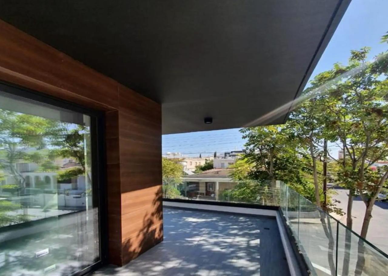 3 dormitorios Apartamento en Agios Georgios, Limassol, Chipre No. 37142
