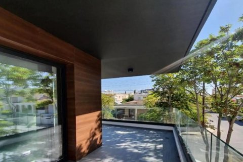 Квартира с 3 спальнями в Агиос Георгиос, Лимасол, Кипр № 37142 8