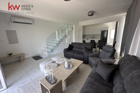 3 bedrooms Villa in Pyla, Larnaka, Cyprus No. 40367