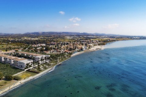 6 bedrooms Villa in Zygi, Larnaka, Cyprus No. 55087