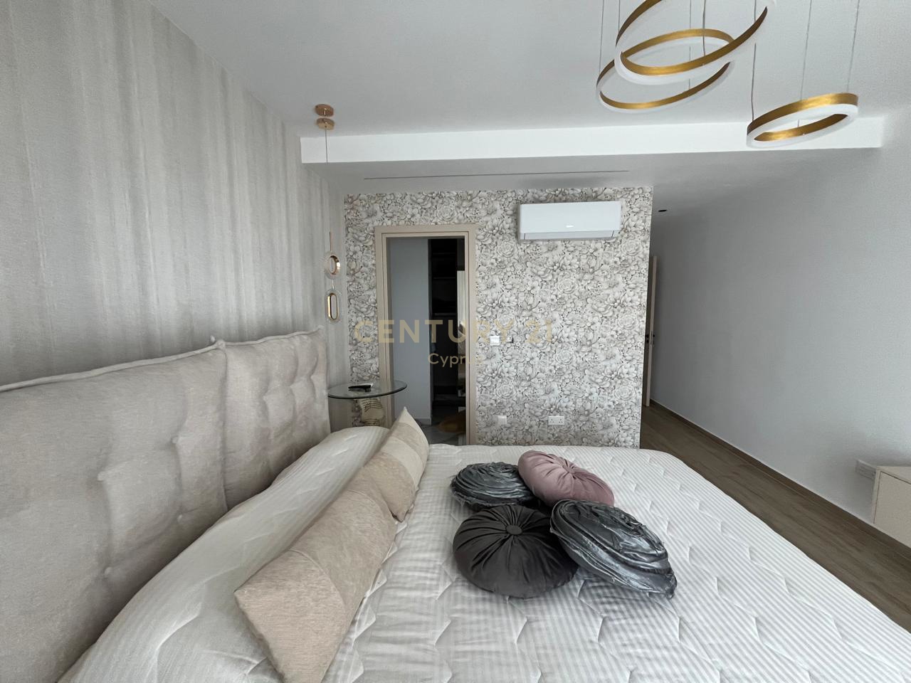 4 bedrooms Villa in Eptagonia, Limassol, Cyprus No. 53480