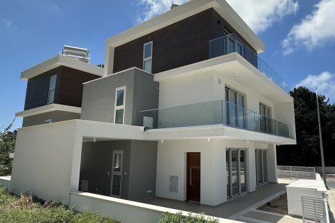 4 chambres Villa à Kato Paphos, Paphos,  No. 56354