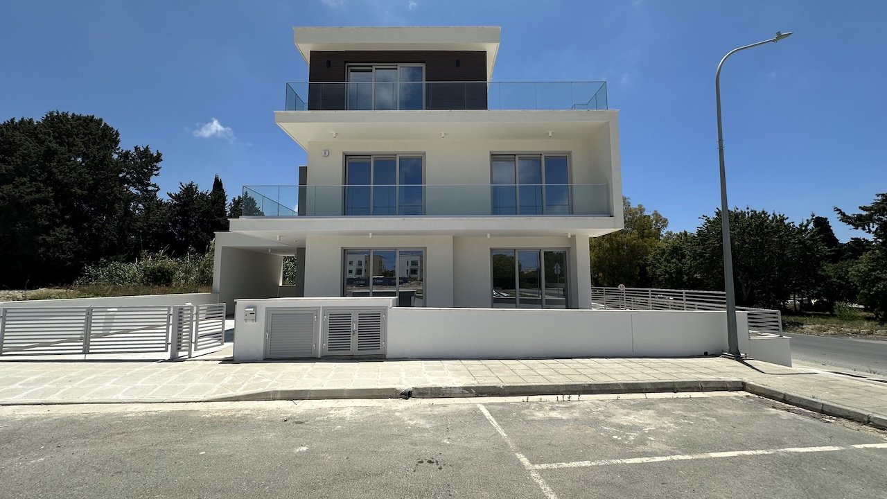 4 chambres Villa à Kato Paphos, Paphos, Chypre No. 56354