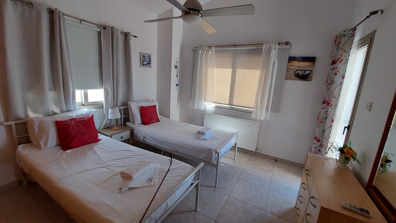 3 bedrooms Villa in Pegeia, Paphos, Cyprus No. 54808