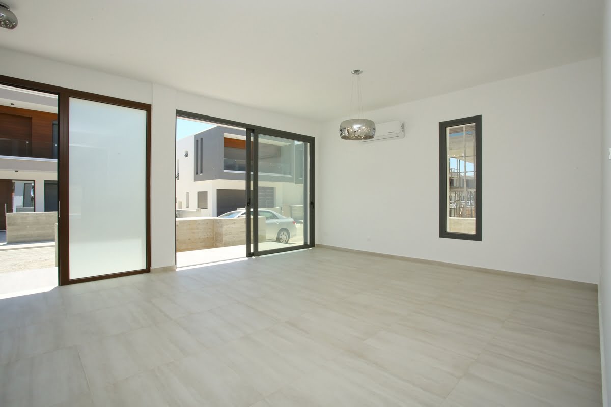3 bedrooms Villa in Paphos, Cyprus No. 57440