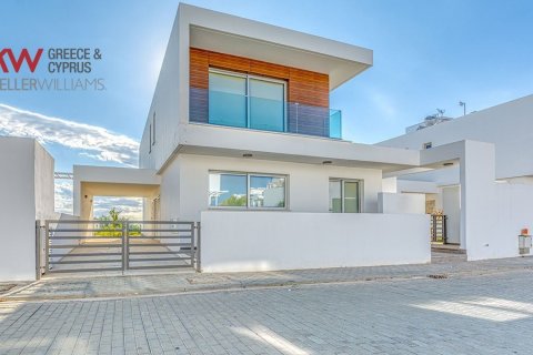 3 bedrooms Townhouse in Ayia Napa, Ammochostos, Cyprus No. 40491