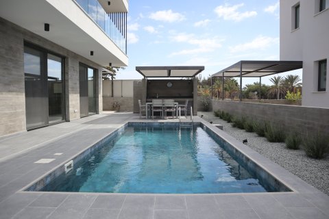 3 dormitorios Villa en Paphos, Chipre No. 57467