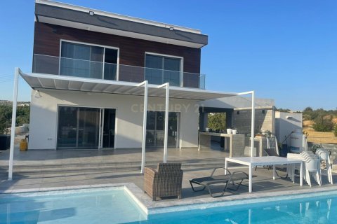 4 bedrooms Villa in Erimi, Limassol, Cyprus No. 55902