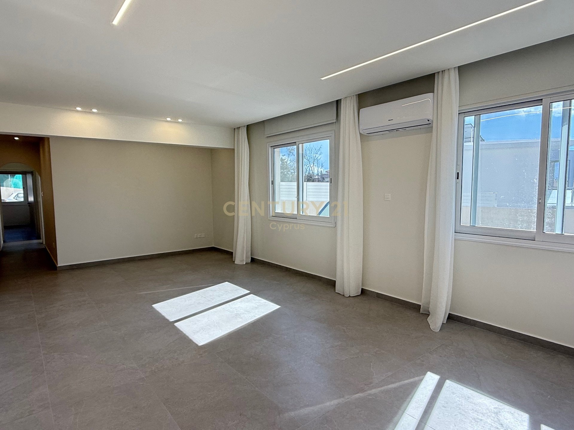 3 dormitorios Apartamento en Kissonerga, Paphos, Chipre No. 54046