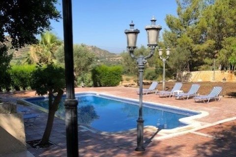 4 bedrooms Villa in Pissouri, Limassol, Cyprus No. 55707