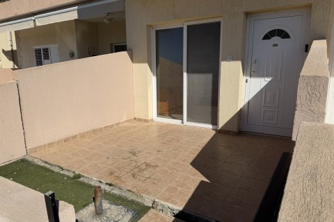 1 bedroom Apartment in Mesa Chorio, Paphos,  No. 54805 6