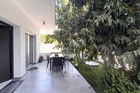 3 bedrooms Villa in Germasogeia, Limassol, Cyprus No. 56035