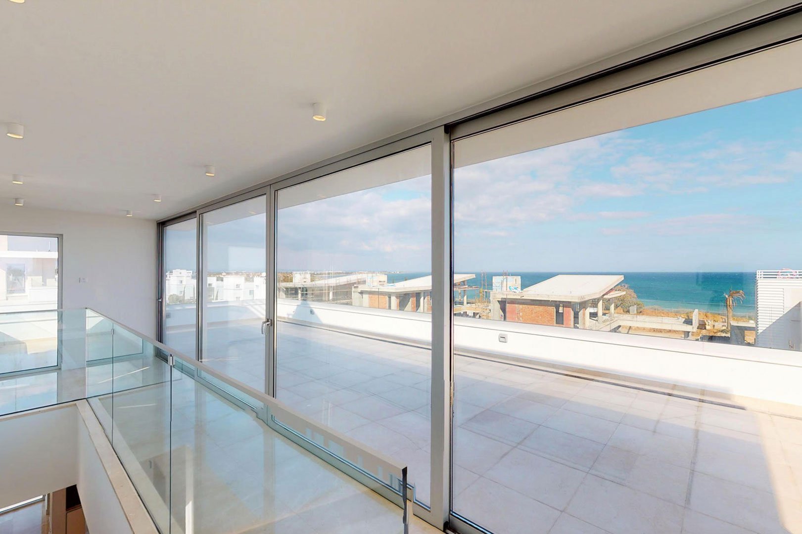 4 bedrooms Villa in Larnaca, Larnaka, Cyprus No. 57504