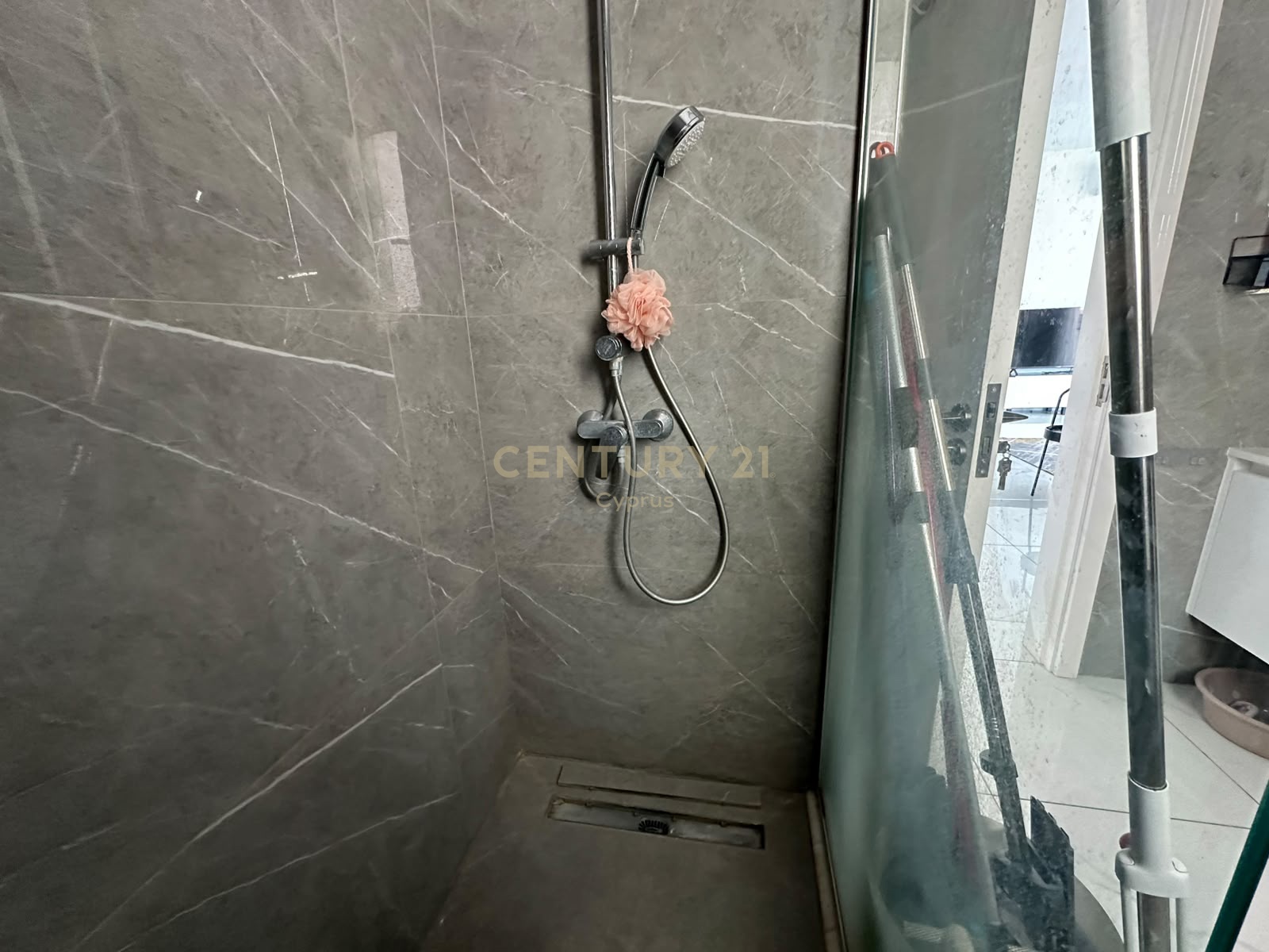 2 bedrooms Apartment in Agios Athanasios, Limassol, Cyprus No. 57556
