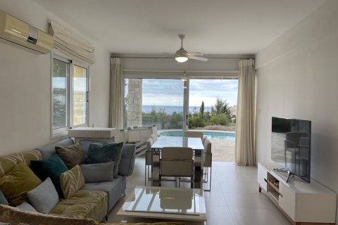 3 dormitorios Bungalow en Chloraka, Paphos, Chipre No. 57454