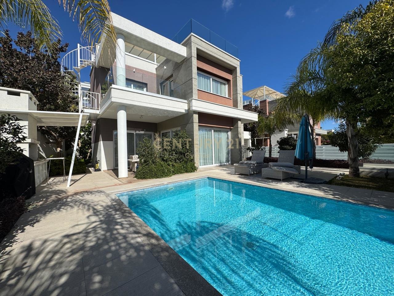 3 bedrooms Villa in Mouttagiaka, Limassol, Cyprus No. 54244