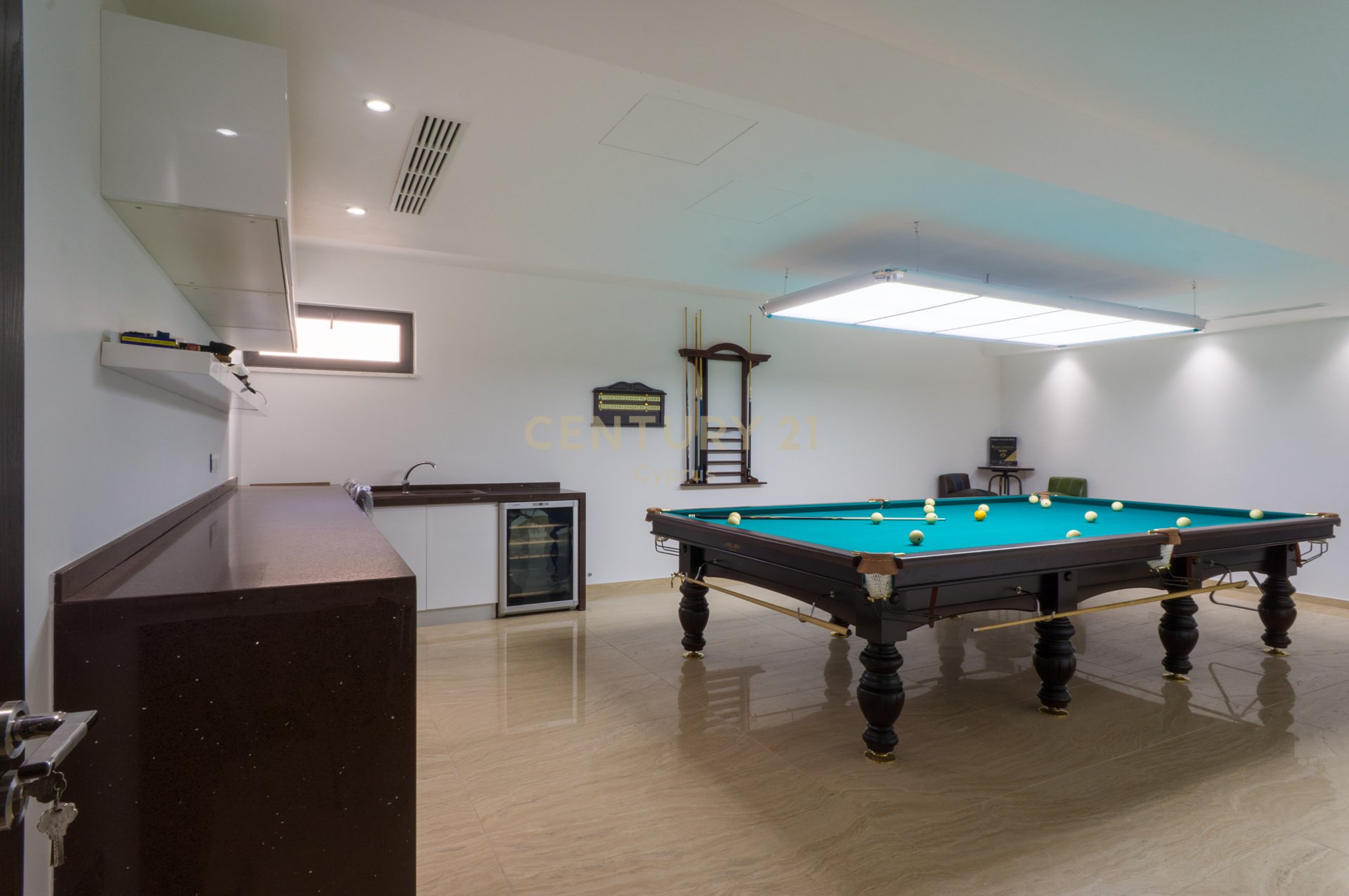 5 bedrooms Villa in Germasogeia, Limassol, Cyprus No. 53964