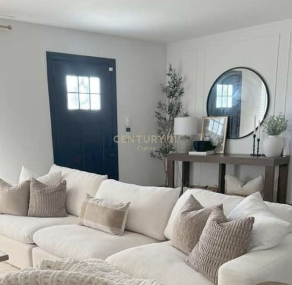 3 bedrooms Apartment in Aradippou, Larnaka, Cyprus No. 54195