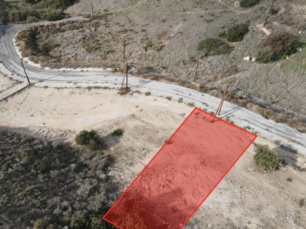 Land in Agios Tychonas, Limassol, Cyprus No. 54153
