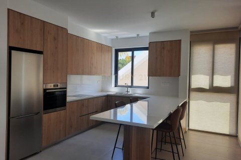 2 bedrooms Apartment in Mesa Geitonia, Limassol, Cyprus No. 55024