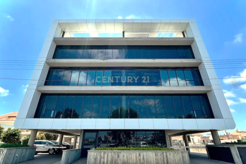 968m2 Oficina en Kato Polemidia, Limassol, Chipre No. 54017