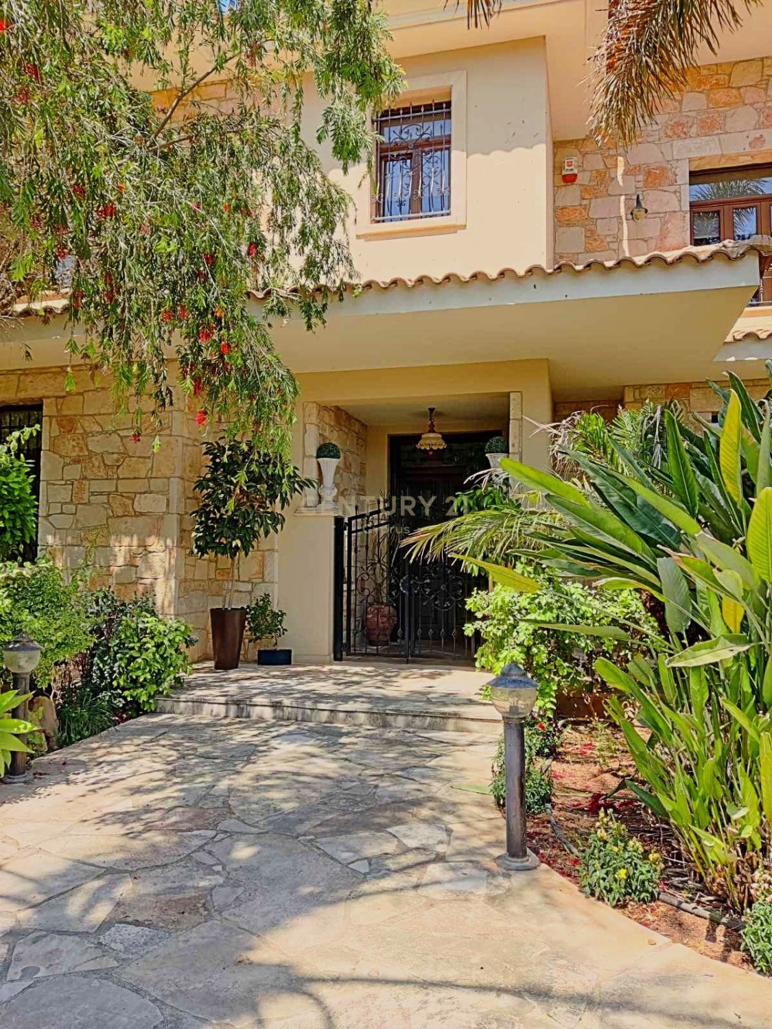 5 chambres Villa à Ypsonas, Limassol, Chypre No. 54057