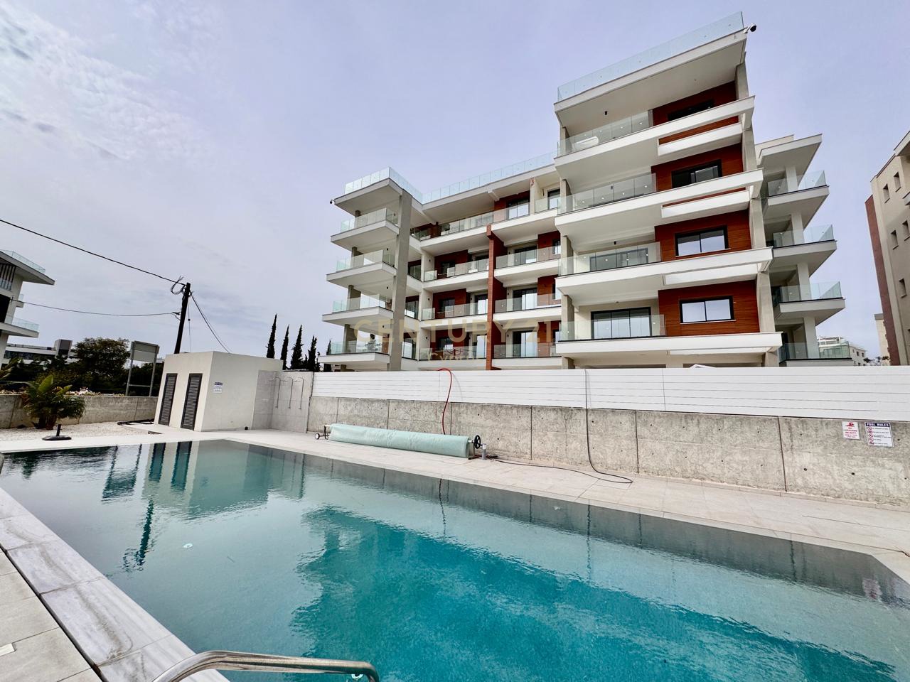 3 dormitorios Apartamento en Germasogeia, Limassol, Chipre No. 53760