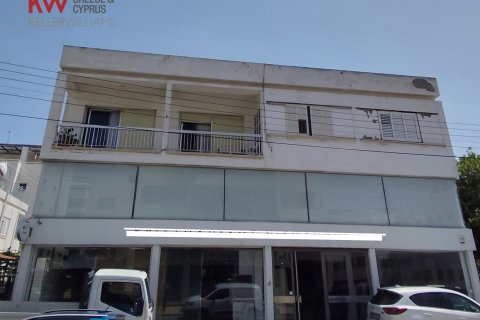 4 dormitorios Local comercial en Nicosia, Chipre No. 40454