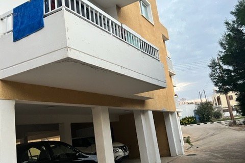 Квартира с 15 спальнями в Хлорака, Пафос, Кипр № 57488