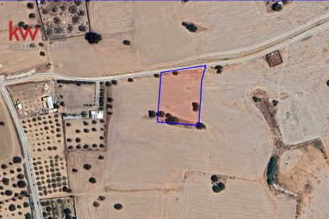 2843m2 Terrain à Lympia, Nicosia, Chypre No. 56724