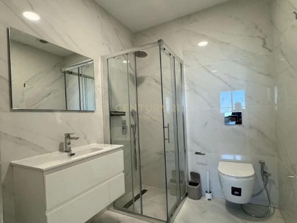 3 dormitorios Apartamento en Germasogeia, Limassol, Chipre No. 53760