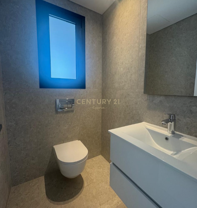 2 bedrooms Apartment in Limassol, Cyprus No. 53535