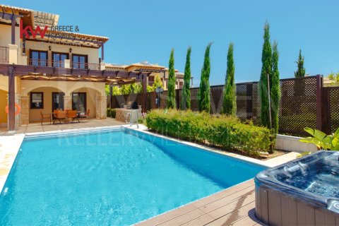 3 bedrooms Villa in Kouklia, Paphos, Cyprus No. 40225
