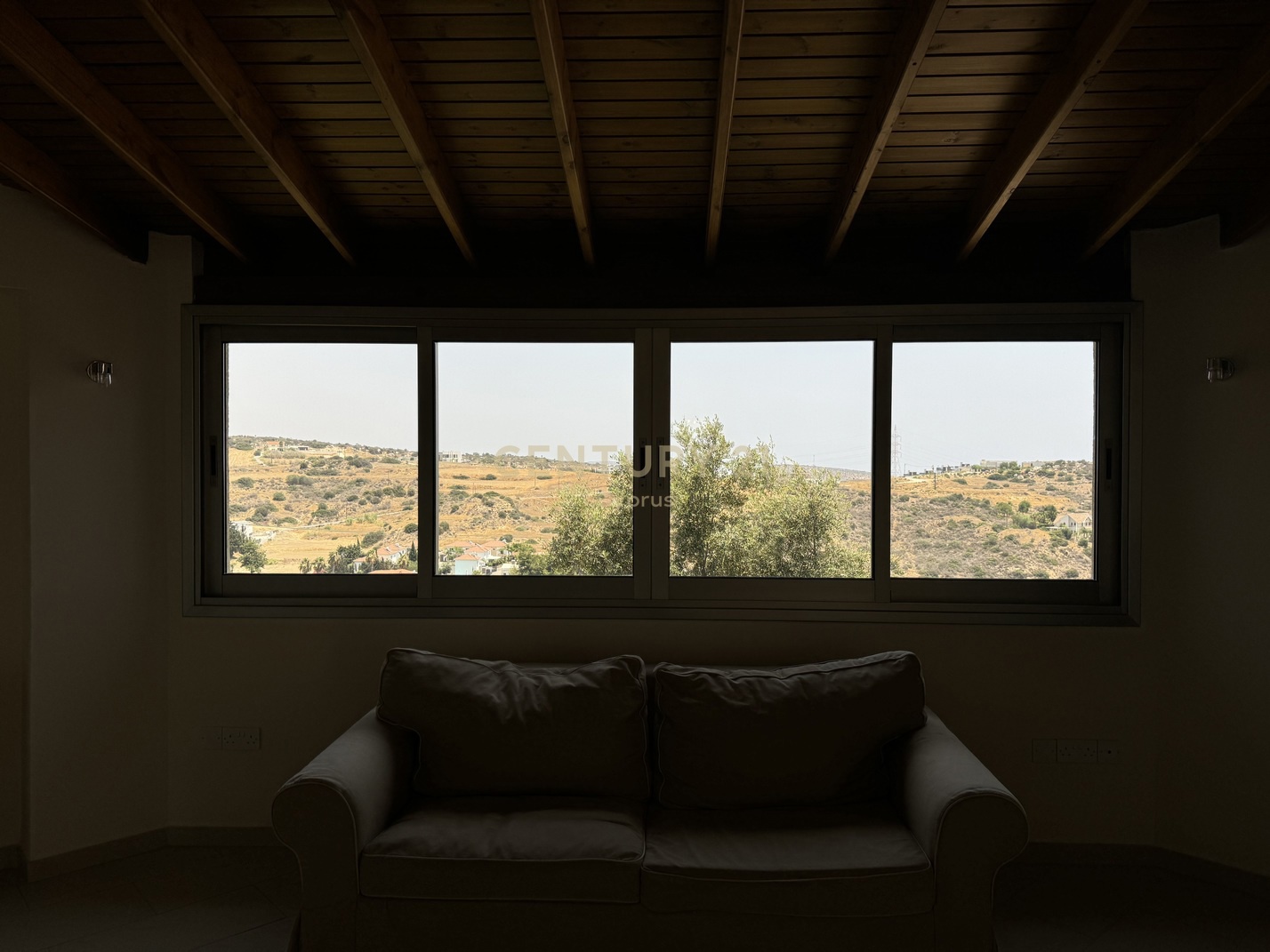 4 bedrooms Villa in Parekklisia, Limassol, Cyprus No. 54271