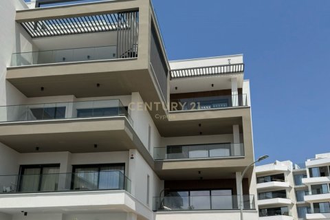 3 bedrooms Penthouse in Germasogeia, Limassol, Cyprus No. 55894