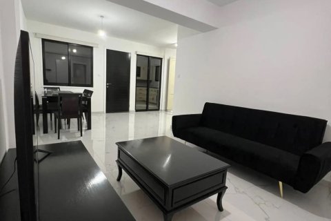 2 bedrooms Apartment in Larnaca, Larnaka, Cyprus No. 40072