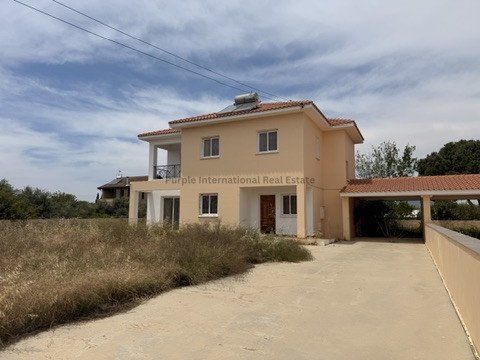 3 bedrooms Villa in Mazotos, Larnaka, Cyprus No. 56595