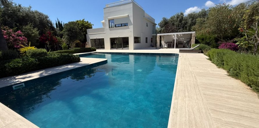 3 dormitorios Villa en Sea Caves, Pegeia, Paphos,  No. 57358