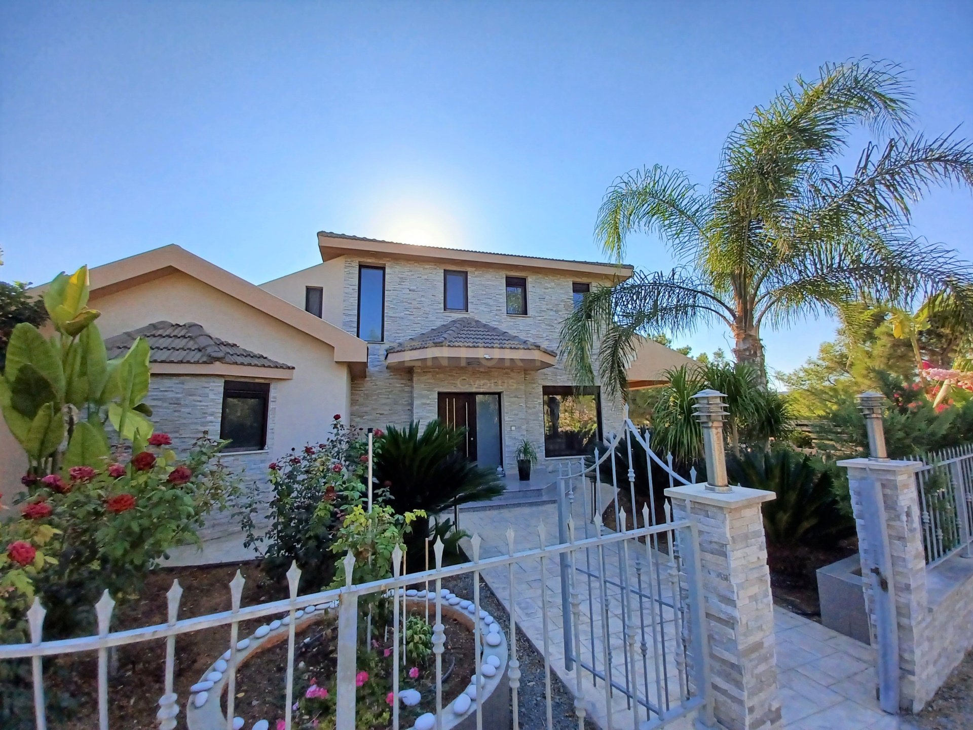 5 bedrooms Villa in Sotira, Limassol, Cyprus No. 54180
