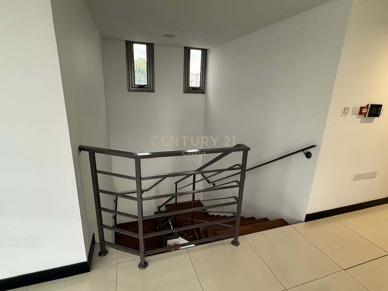 326m2 Office in Mesa Geitonia, Limassol, Cyprus No. 53426