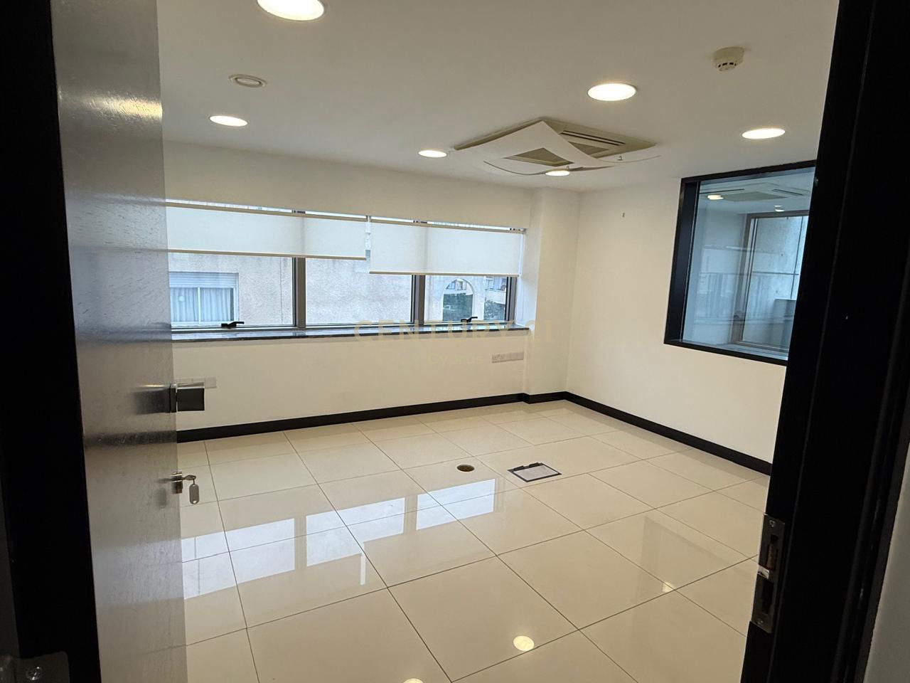 326m2 Office in Mesa Geitonia, Limassol, Cyprus No. 53426