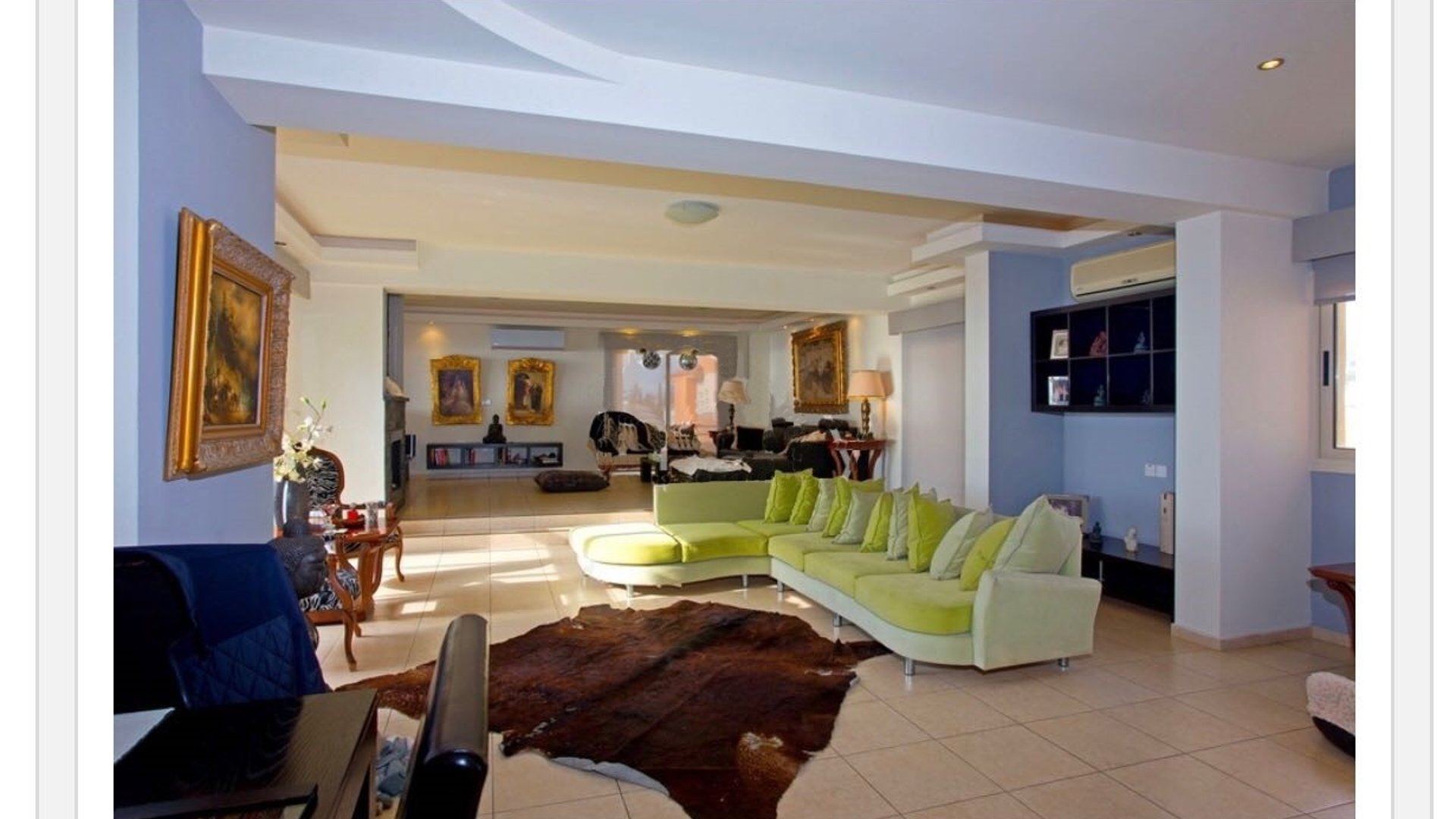 3 bedrooms Penthouse in Limassol, Cyprus No. 26268