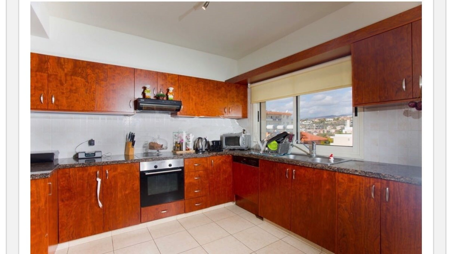3 bedrooms Penthouse in Limassol, Cyprus No. 26268
