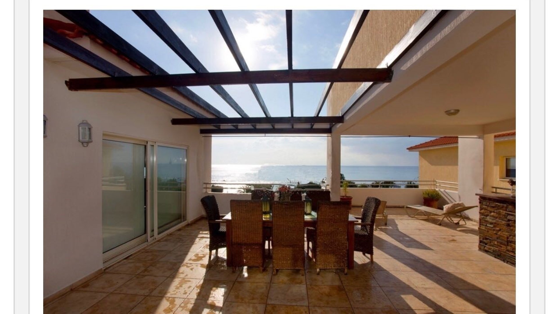 3 bedrooms Penthouse in Limassol, Cyprus No. 26268